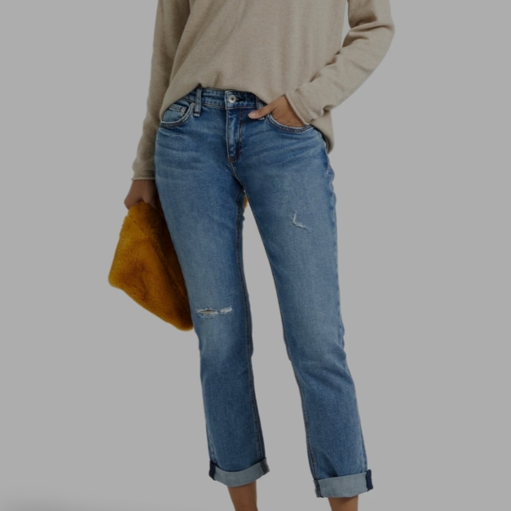 RAG AND BONE medium wash boyfriend  distressed boyfriend jeans size 6 and size 8